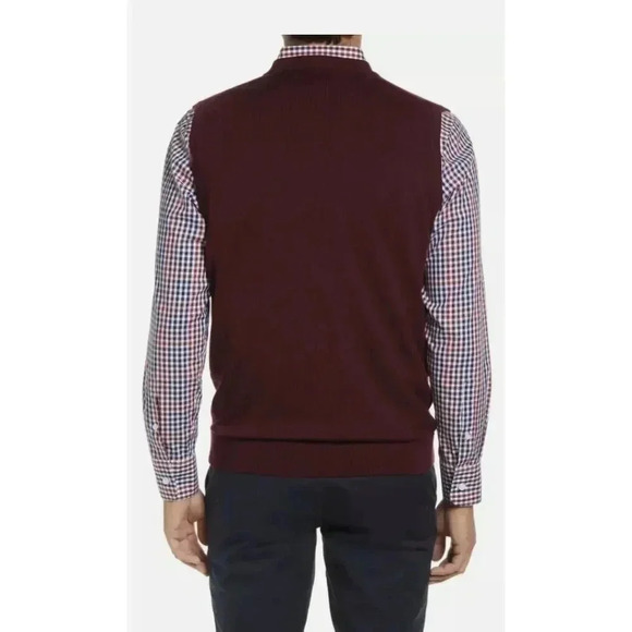 {Hart Schaffner Marx} Extra Fine Merino Wool Vest in Burgundy - Picture 3 of 11